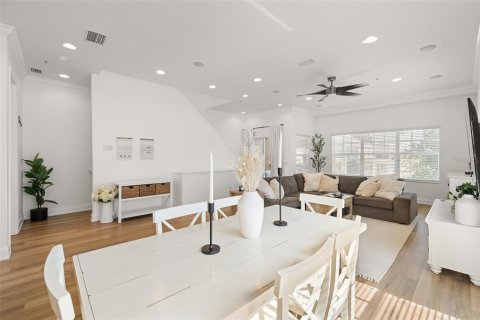 Adosado en venta en Tampa, Florida, 3 dormitorios, 214.79 m2 № 1844829 - foto 7