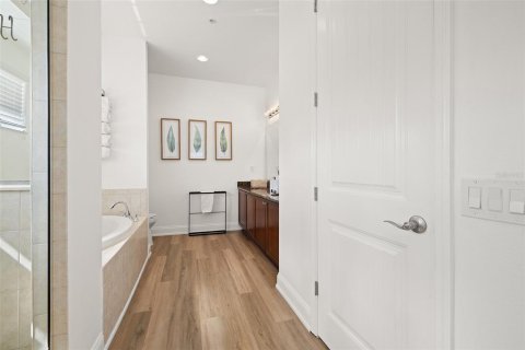 Adosado en venta en Tampa, Florida, 3 dormitorios, 214.79 m2 № 1844829 - foto 20
