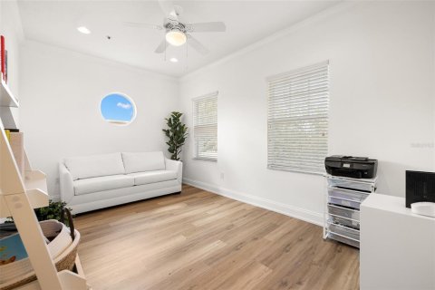 Adosado en venta en Tampa, Florida, 3 dormitorios, 214.79 m2 № 1844829 - foto 21