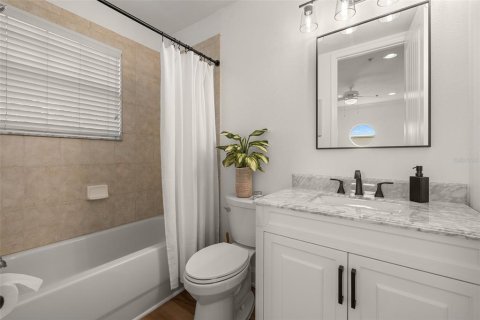 Adosado en venta en Tampa, Florida, 3 dormitorios, 214.79 m2 № 1844829 - foto 25