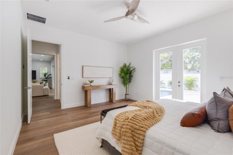 Casa en venta en Gulfport, Florida, 4 dormitorios, 321.72 m2 № 1828464 - foto 21
