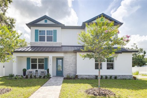 Casa en venta en Gulfport, Florida, 4 dormitorios, 321.72 m2 № 1828464 - foto 1