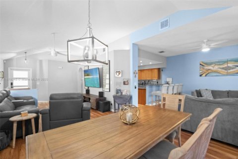 Casa en venta en Davie, Florida, 3 dormitorios, 158.77 m2 № 1896186 - foto 10