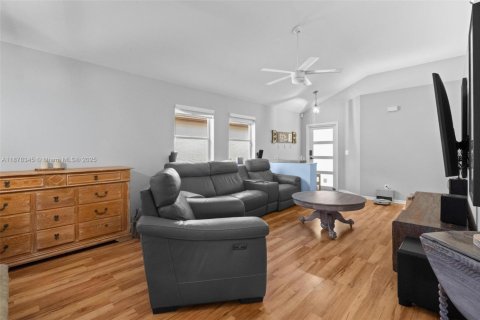 Casa en venta en Davie, Florida, 3 dormitorios, 158.77 m2 № 1896186 - foto 6