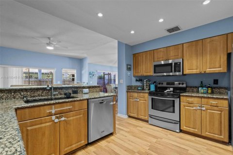 Casa en venta en Davie, Florida, 3 dormitorios, 158.77 m2 № 1896186 - foto 19