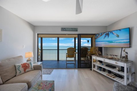 Condo in Madeira Beach, Florida, 2 bedrooms  № 1807401 - photo 26