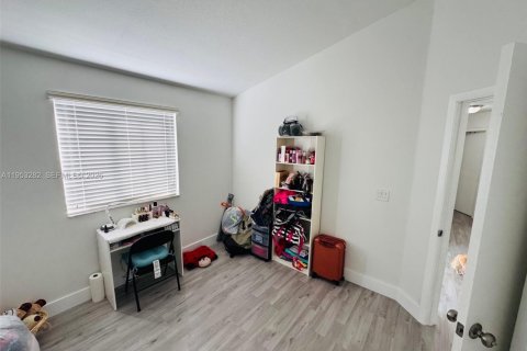 Villa ou maison à vendre à Cutler Bay, Floride: 4 chambres, 182.74 m2 № 2007575 - photo 20