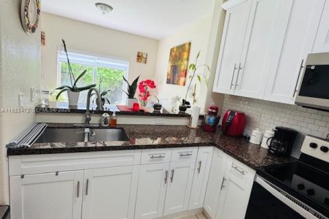 Condominio en venta en Homestead, Florida, 3 dormitorios, 108.32 m2 № 1982722 - foto 12