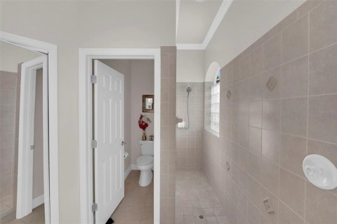 House in Cape Coral, Florida 3 bedrooms, 214.79 sq.m. № 1855536 - photo 25
