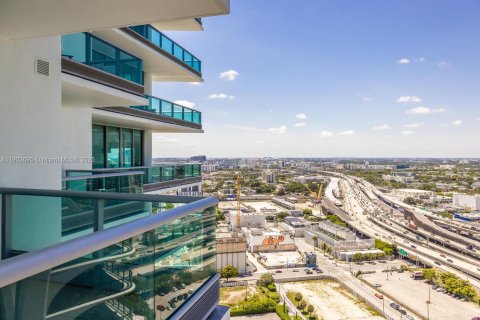 Купить кондоминиум в Майами, Флорида 2 спальни, 134.71м2, № 1955220 - фото 22