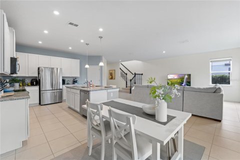 Villa ou maison à louer à Clermont, Floride: 4 chambres, 229.1 m2 № 2416643 - photo 10