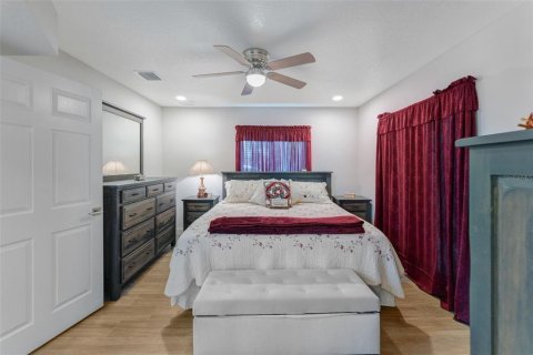 House in Sarasota, Florida 7 bedrooms, 318.84 sq.m. № 1255689 - photo 16