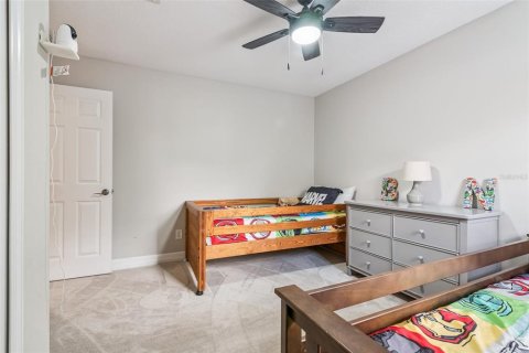 Casa en venta en Eustis, Florida, 3 dormitorios, 194.72 m2 № 2138628 - foto 18