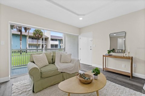 Condo in Merrit Island, Florida, 2 bedrooms  № 1872862 - photo 22