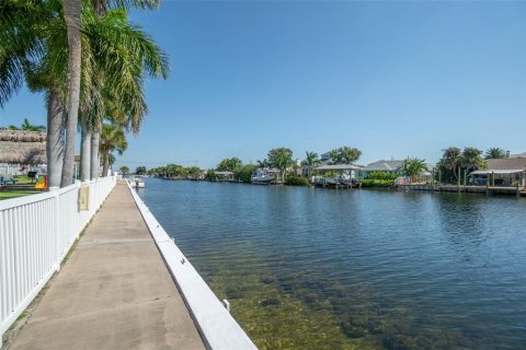 Condo in Merrit Island, Florida, 2 bedrooms  № 1872862 - photo 6