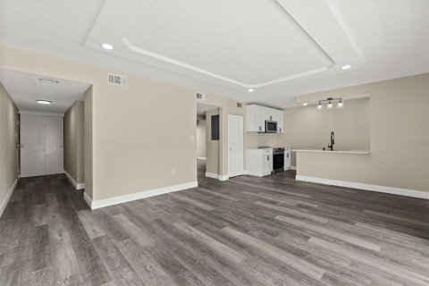 Condo in Merrit Island, Florida, 2 bedrooms  № 1872862 - photo 27
