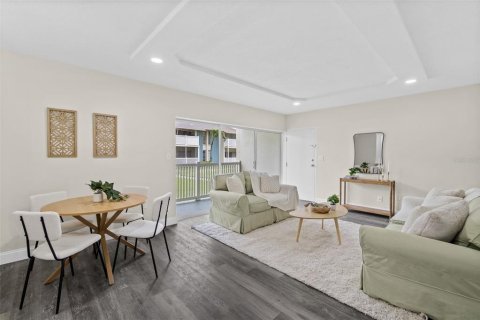 Condo in Merrit Island, Florida, 2 bedrooms  № 1872862 - photo 4