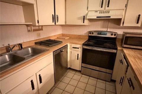 Copropriété à vendre à New Smyrna Beach, Floride: 2 chambres, 110.37 m2 № 2329630 - photo 4