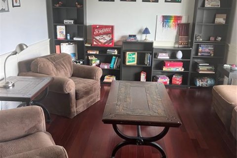 Casa en venta en Orlando, Florida, 3 dormitorios, 210.14 m2 № 1873344 - foto 3