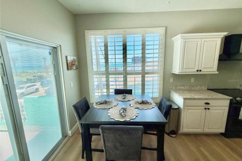 Casa en venta en Flagler Beach, Florida, 3 dormitorios, 291.16 m2 № 2215686 - foto 14