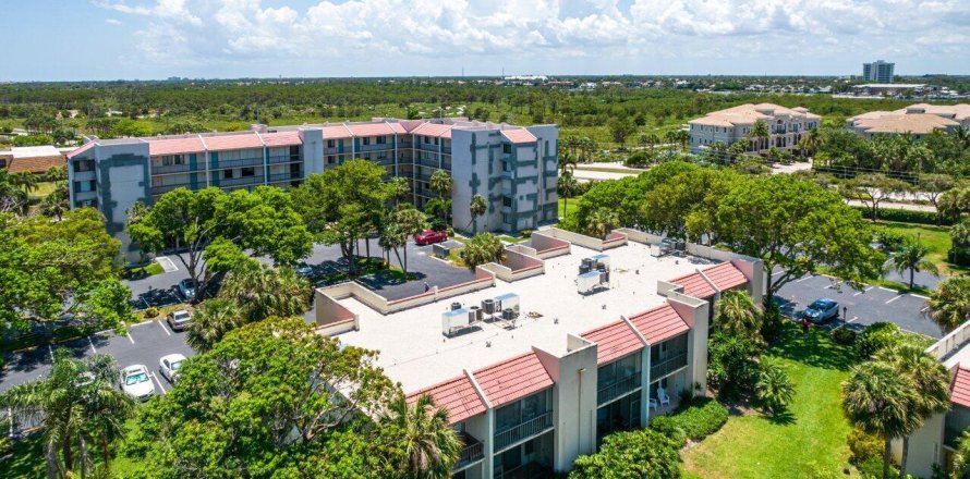 Condominio en Jupiter, Florida, 1 dormitorio  № 1172838