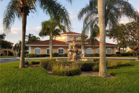 Copropriété à vendre à Sarasota, Floride: 2 chambres, 98.29 m2 № 2095103 - photo 18