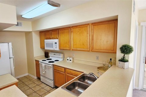 Copropriété à vendre à Sarasota, Floride: 2 chambres, 98.29 m2 № 2095103 - photo 5