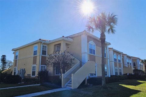 Condo in Sarasota, Florida, 2 bedrooms № 2095103