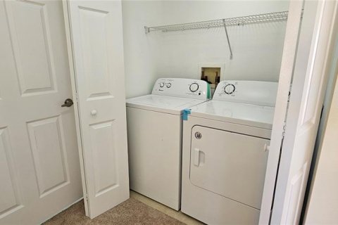 Copropriété à vendre à Sarasota, Floride: 2 chambres, 98.29 m2 № 2095103 - photo 14