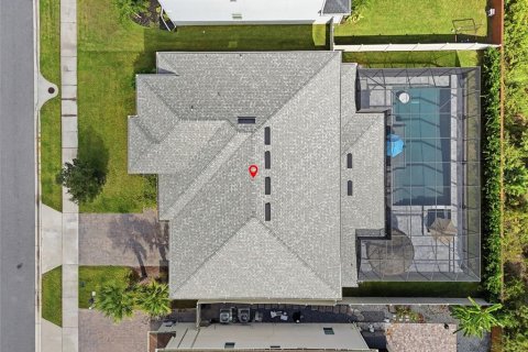 House in Oviedo, Florida 6 bedrooms, 391.12 sq.m. № 2428882 - photo 25