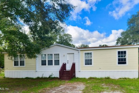 House in Yulee, Florida 4 bedrooms, 156.08 sq.m. № 778335 - photo 1