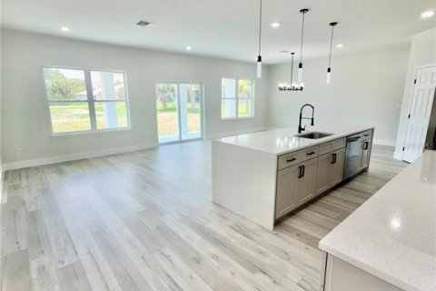 Villa ou maison à vendre à Palm Bay, Floride: 3 chambres, 175.96 m2 № 2226545 - photo 16