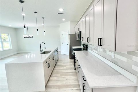 Villa ou maison à vendre à Palm Bay, Floride: 3 chambres, 175.96 m2 № 2226545 - photo 20
