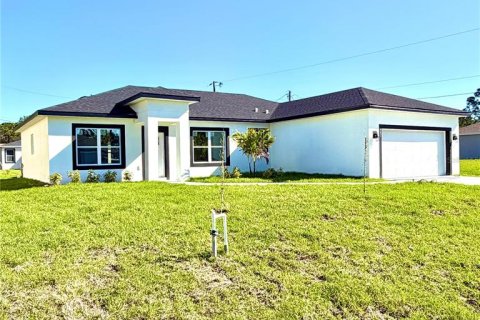 Villa ou maison à vendre à Palm Bay, Floride: 3 chambres, 175.96 m2 № 2226545 - photo 4