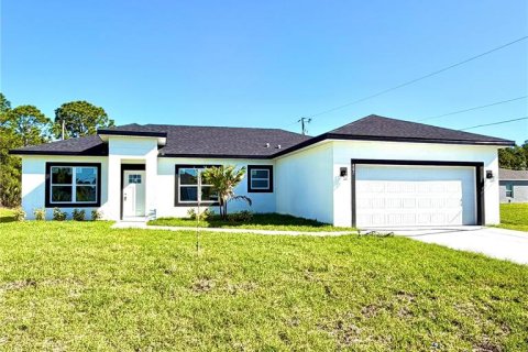 House in Palm Bay, Florida 3 bedrooms, 175.96 sq.m. № 2226545