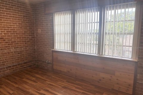 Condo in Saint Petersburg, Florida, 1 bedroom  № 2337311 - photo 28