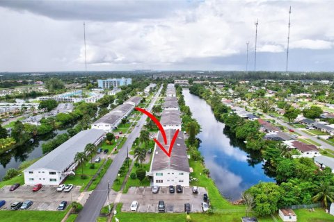 Condominio en venta en Miami Gardens, Florida, 1 dormitorio, 66.43 m2 № 1604091 - foto 29