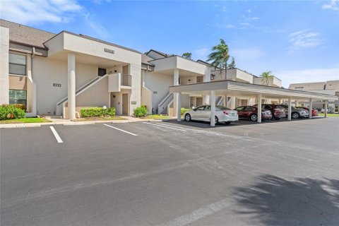 Condo à Fort Myers, Floride, 2 chambres  № 2239629