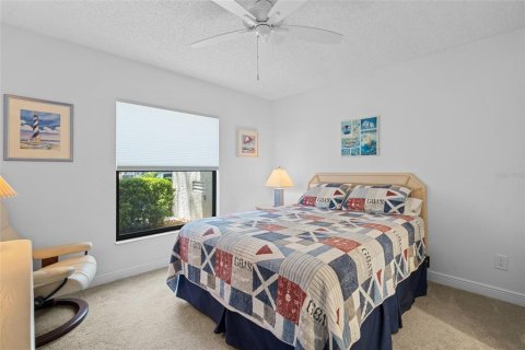 Condo in Fort Myers, Florida, 2 bedrooms  № 2239629 - photo 15