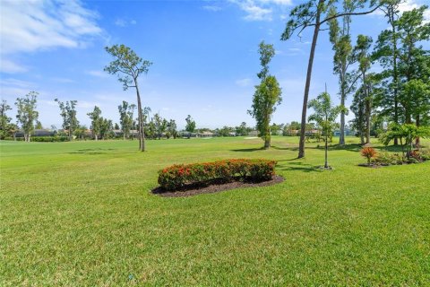 Condo in Fort Myers, Florida, 2 bedrooms  № 2239629 - photo 23