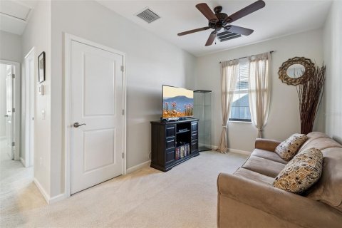 Townhouse in Fish Hawk, Florida 3 bedrooms, 165.09 sq.m. № 2207298 - photo 20
