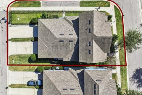 Townhouse in Fish Hawk, Florida 3 bedrooms, 165.09 sq.m. № 2207298 - photo 29