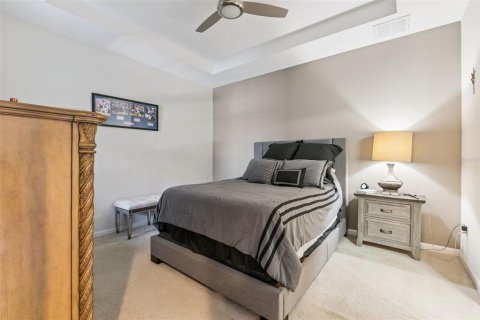 Townhouse in Fish Hawk, Florida 3 bedrooms, 165.09 sq.m. № 2207298 - photo 13