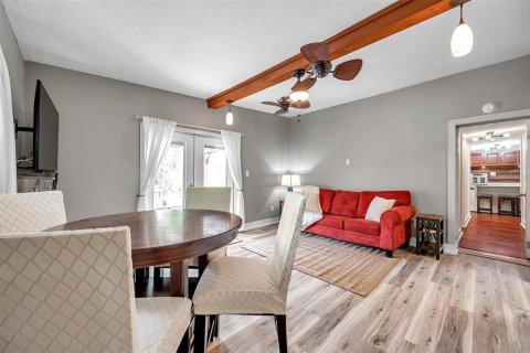 House in Saint Petersburg, Florida 3 bedrooms, 148.64 sq.m. № 1828411 - photo 25