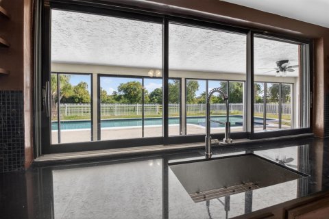 Casa en venta en Delray Beach, Florida, 3 dormitorios, 310.39 m2 № 2175499 - foto 14