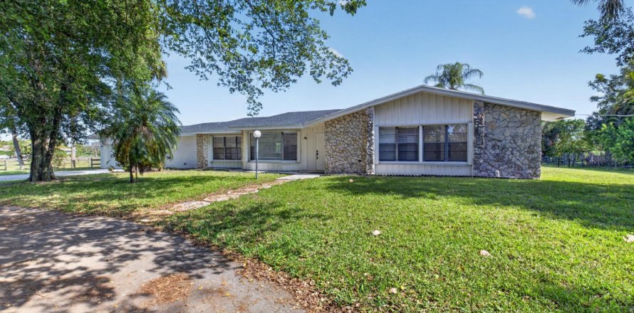 Casa en Delray Beach, Florida 3 dormitorios, 310.39 m2 № 2175499