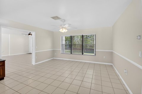 Casa en venta en Delray Beach, Florida, 3 dormitorios, 310.39 m2 № 2175499 - foto 9