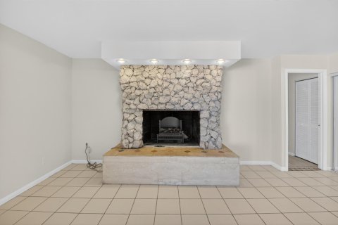 Casa en venta en Delray Beach, Florida, 3 dormitorios, 310.39 m2 № 2175499 - foto 7