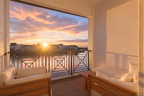 Таунхаус в Тампа, Флорида 12 комнат, 265.05м2 № 2272945