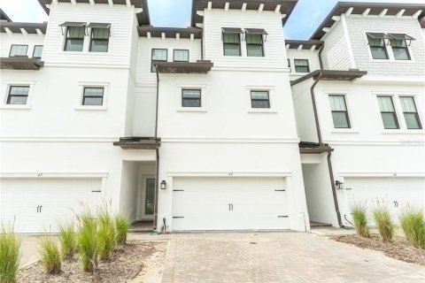 Adosado en venta en Tampa, Florida, 4 dormitorios, 265.05 m2 № 2272945 - foto 2